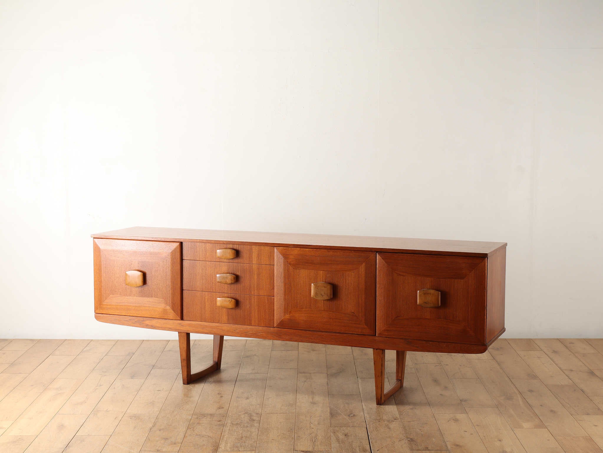 英国アンティークStonehill製サイドボード/木製机テレビ台(91-133