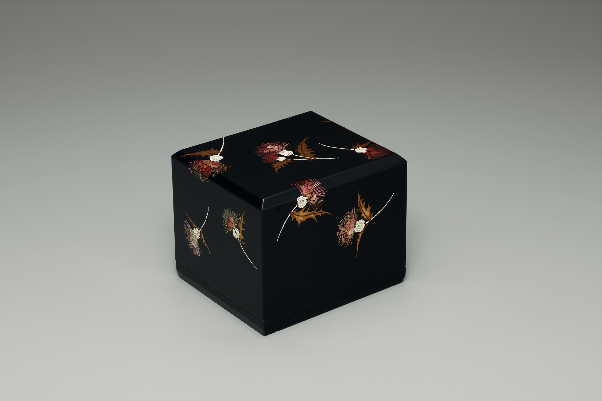 瀬戸 行燈皿 油皿 絵瀬戸 検索:灯火器 江戸時代後期 瀬戸 行燈皿 油皿