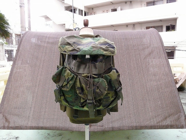 アメリカ軍放出品 実物 ウッドランド迷彩アリスパック ミリタリー通販
