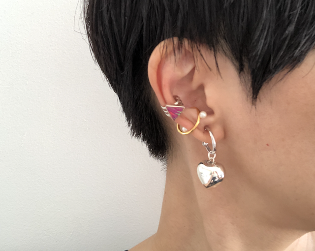 再入荷いたしました】ぷっくりハートのイヤリングとピアス | petite