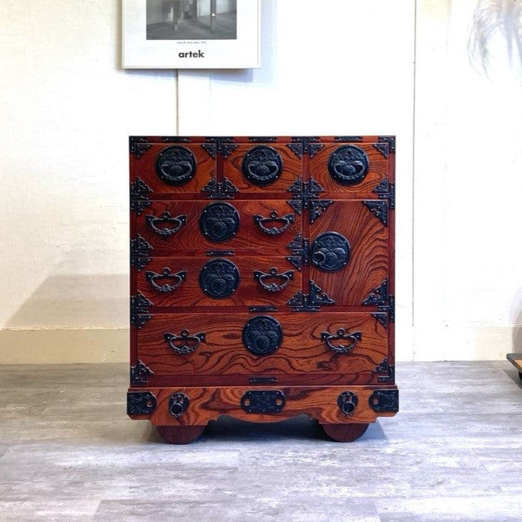 岩谷堂箪笥 車箪笥 和家具 4段 中古 日本 伝統 渋い 工芸 鍵付き