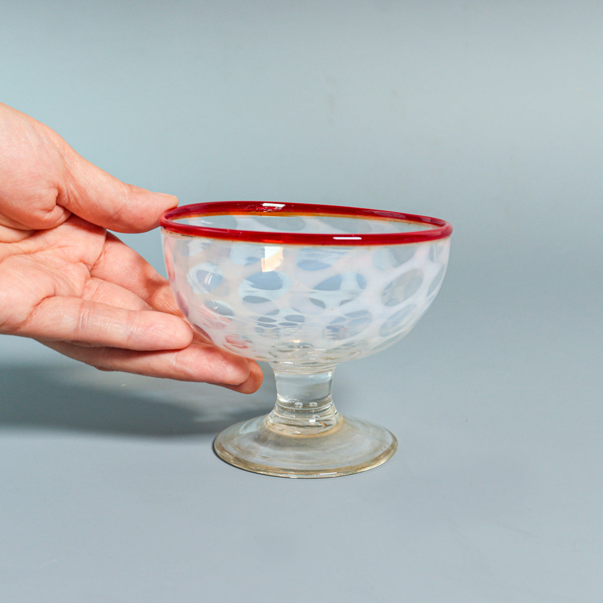 明治期 氷コップ 和ガラス 硝子 赤フリルガラス 色ガラス 手捻り 気泡