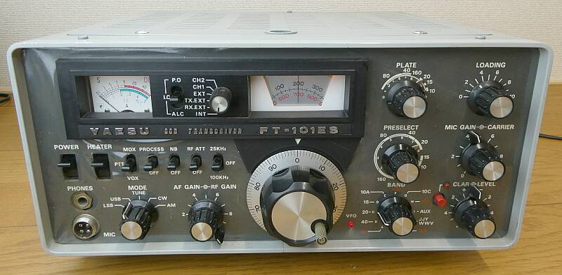 ヤエス無線 YAESU FT-101E 無線機+ TR-2200G2 ヤエス無線 YAESU FT