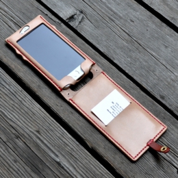 shawn & megu s 09 m web shop iphone item