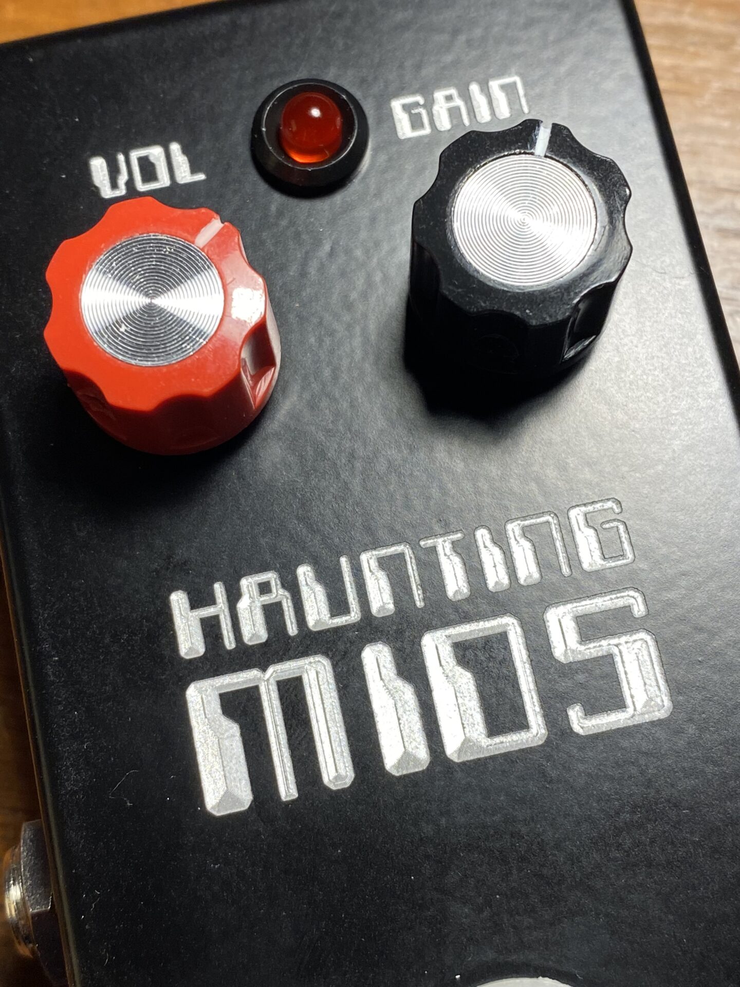JHS Pedals Haunting Mids ブースター ほぼ未使用 JHS Mids Haunting