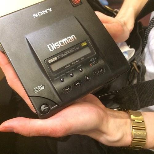 いよいよSONY D-202がヤバくなってきました: うきょうたかしのPCDP&CD日記