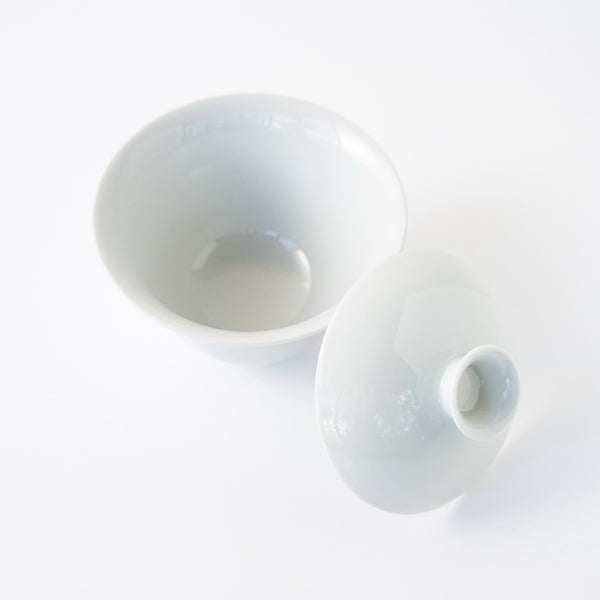 中国古美術 清時代霁蓝釉茶碗 XG3-2 中国古美術 清時代霁蓝釉茶碗 XG3