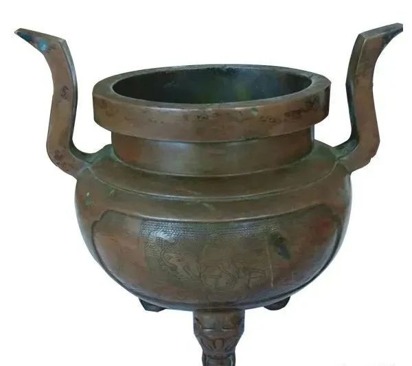 中国古渡 時代物 古銅 玉堂清玩 長方四足香炉 台座付 毛彫り