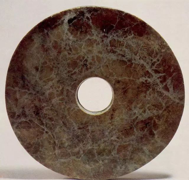 古玉界：中国古代玉璧各时期的风格特征！_搜狐网