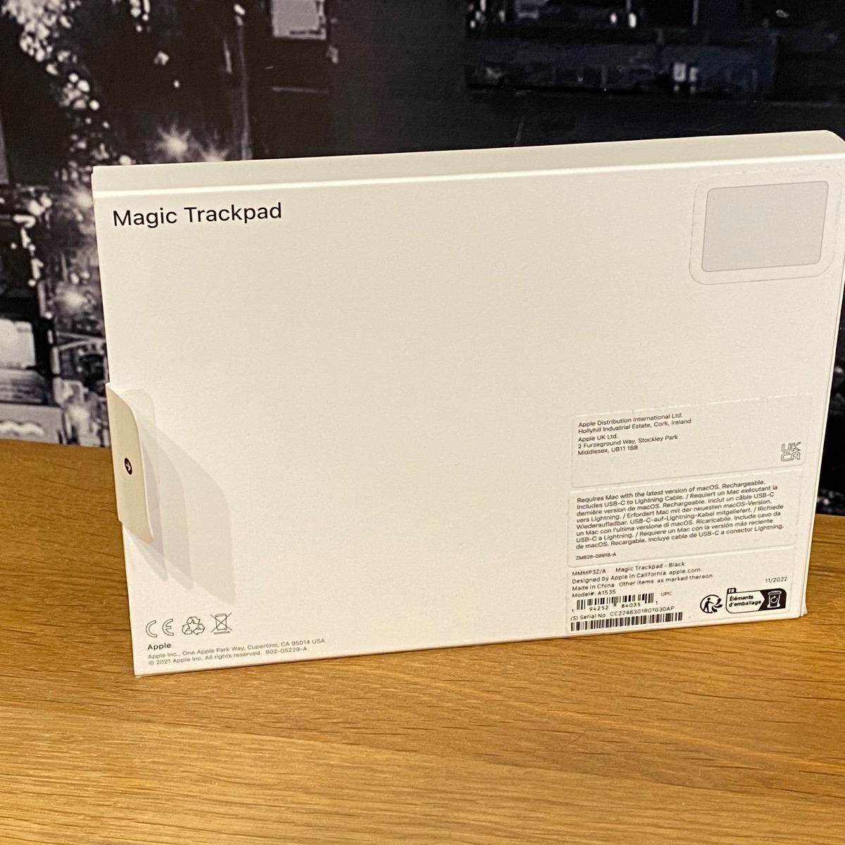 Apple Magic Trackpad Black Multi-Touch Surface Lightning Model 100