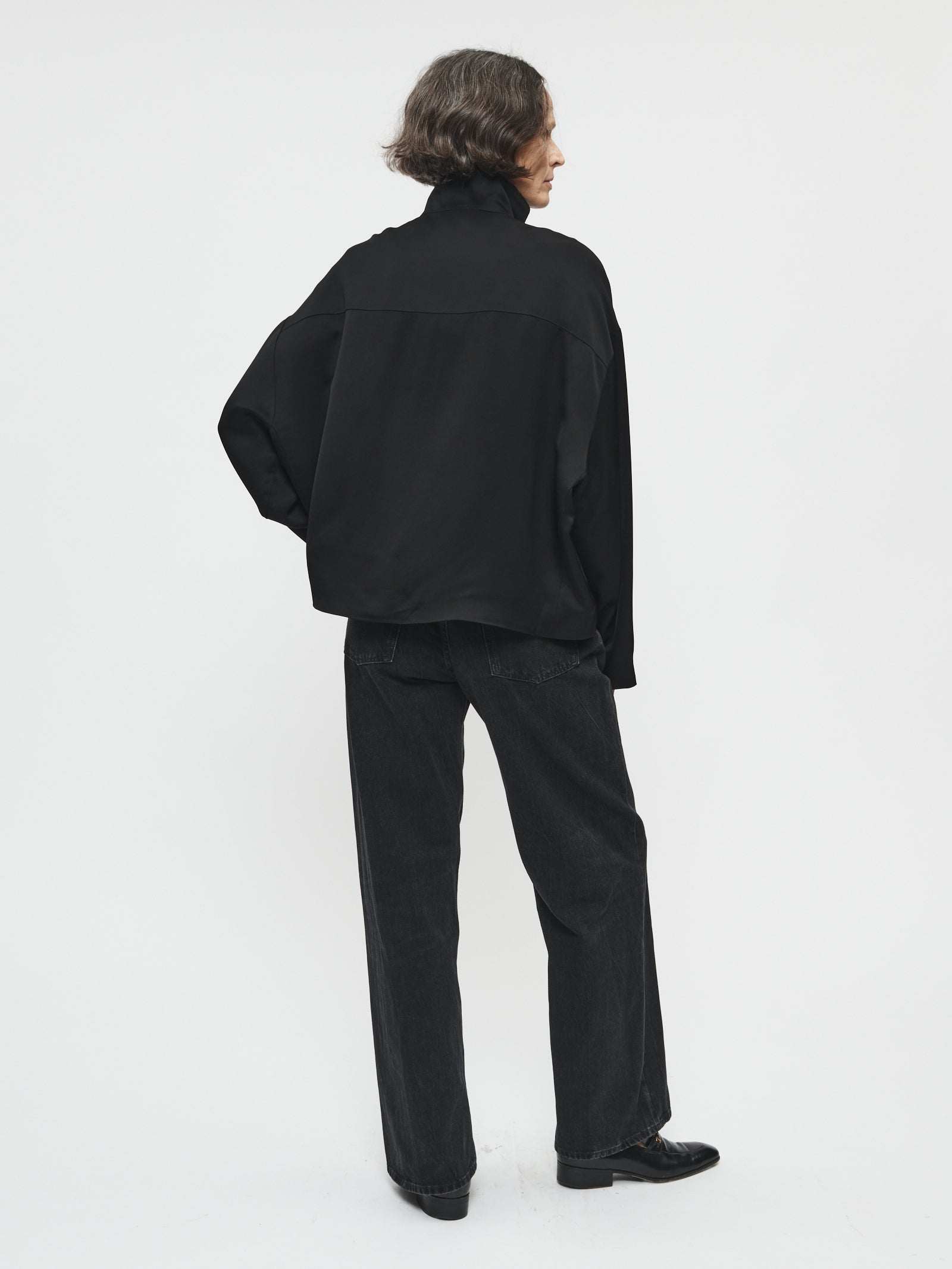 Liquid Jacket in Black – 6397