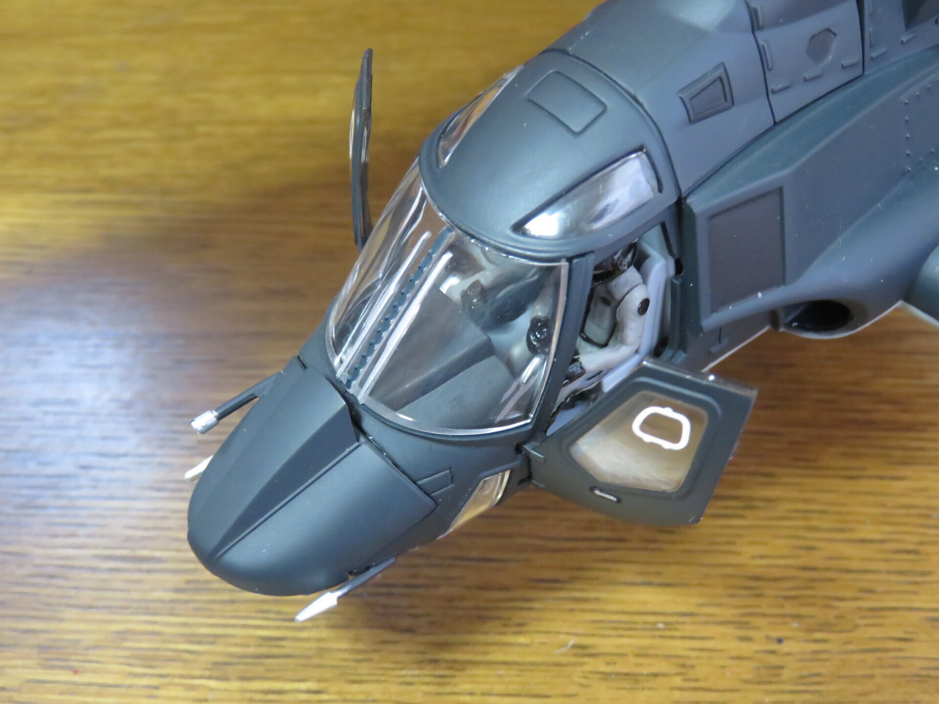 AIRWOLF 1/48スケールダイキャストモデル Aoshima: 1/48 Airwolf Clear