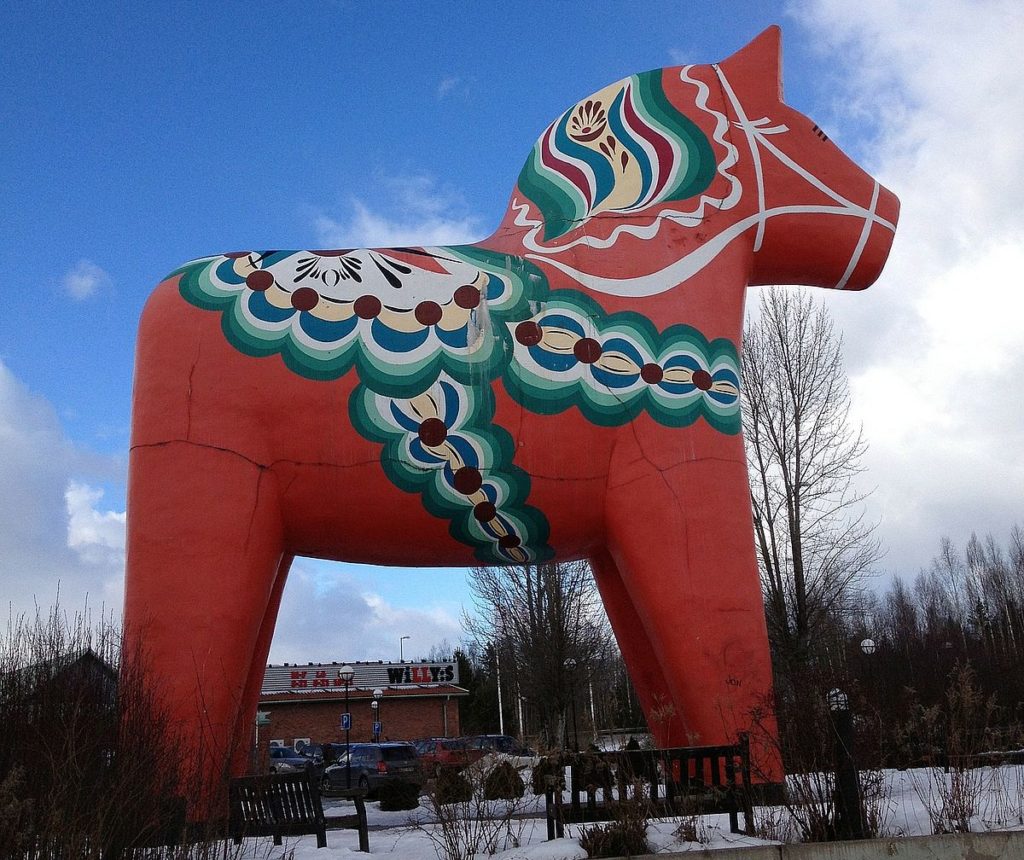 スウェーデン、そして7坪ハウスFikaのシンボル。幸せを運んでくる