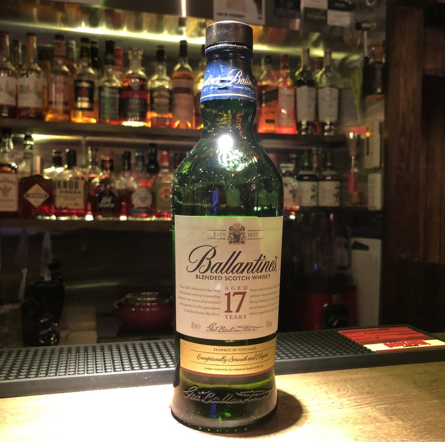 バランタイン 17年 赤青紋章 旧ボトル バランタイン 17年 赤青紋章 2