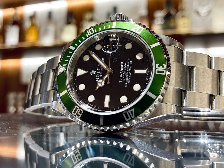 今後更なる価格上昇か？Ref.16610LV - QUARK SALON OSAKA blog