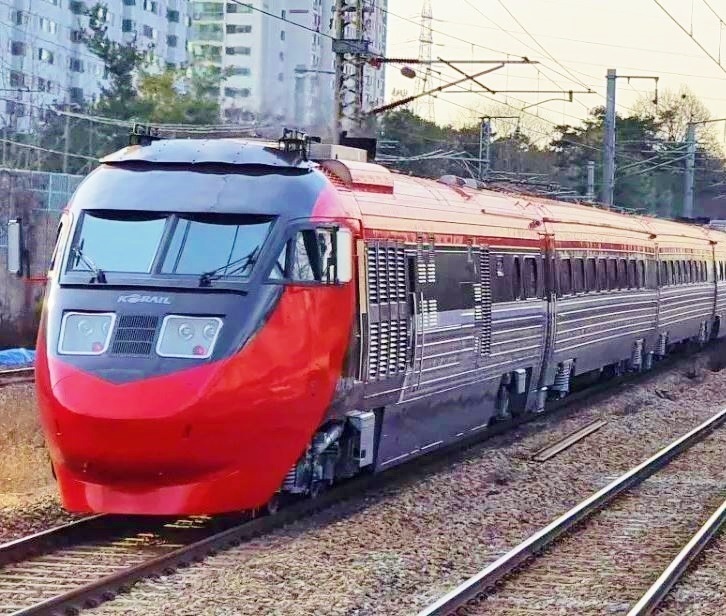 韓国ITXセマウルカラーの慶福号: Express Travel Blog