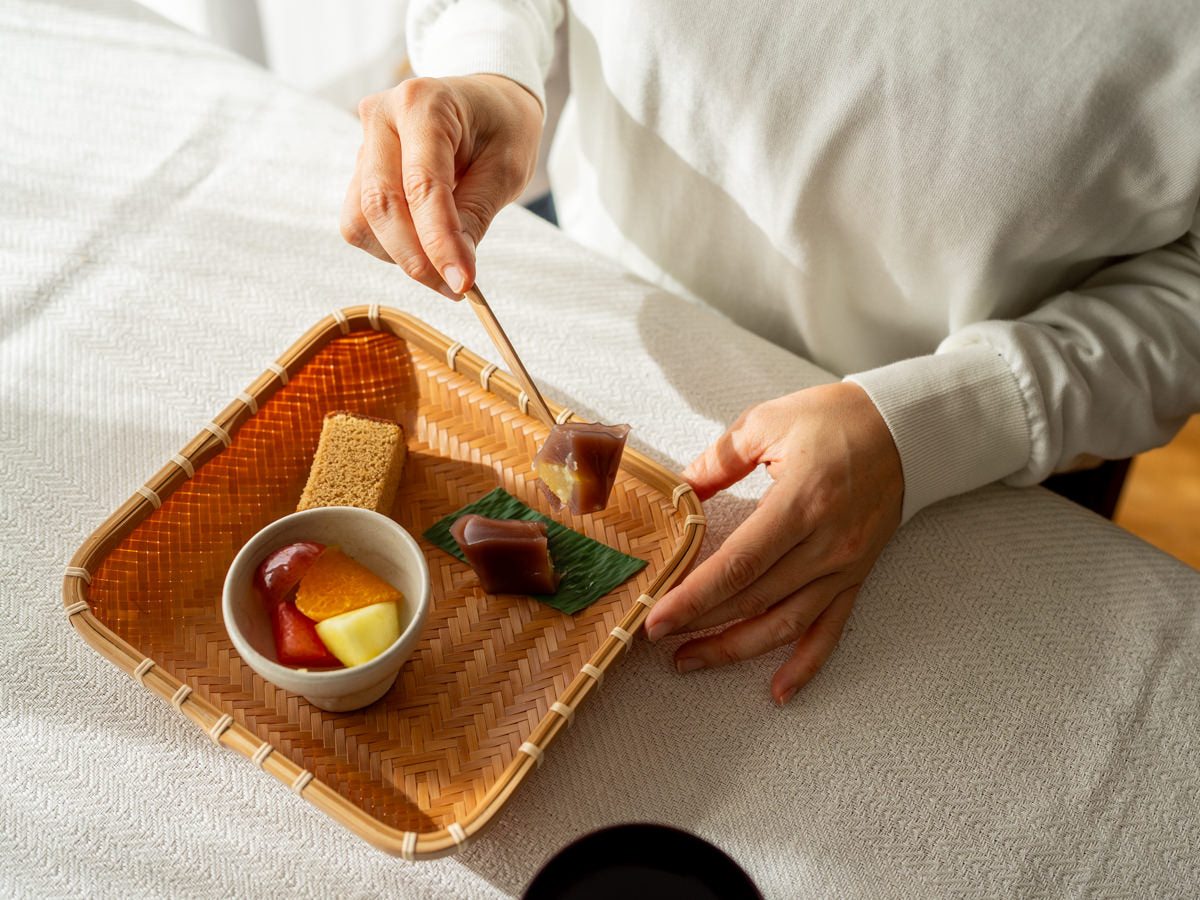 大分県/炭化竹 あじろ編み皿 角-1basketry – 市川籠店 | 1basketry
