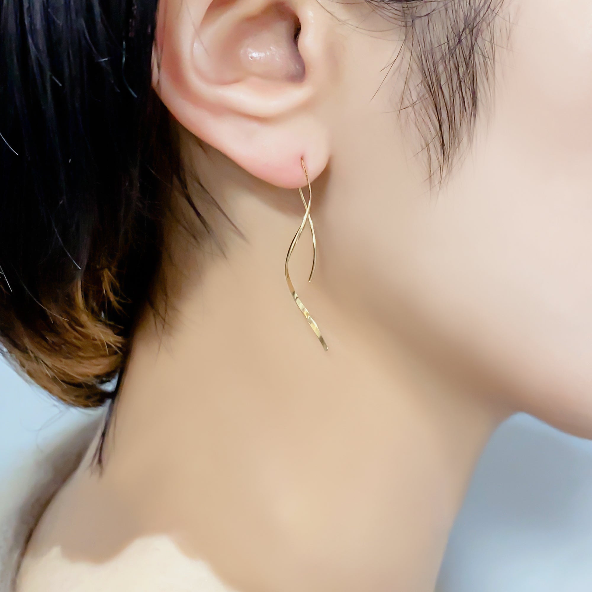 K10 or K18 ウェーブアメリカン ピアス｜GD3012