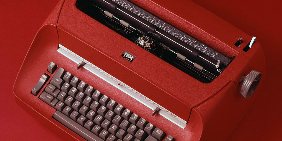 IBMのタイプライター | Vingt Duex Design