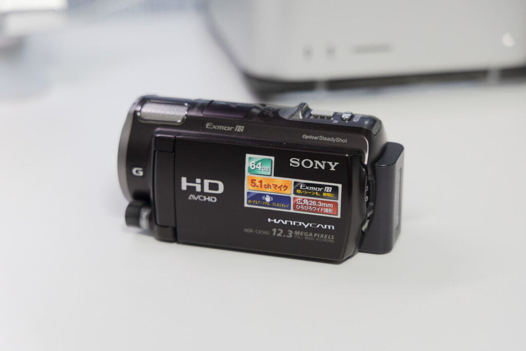 レンタル上位ビデオカメラ】HDR-CX680のレビュー！物足りないかも