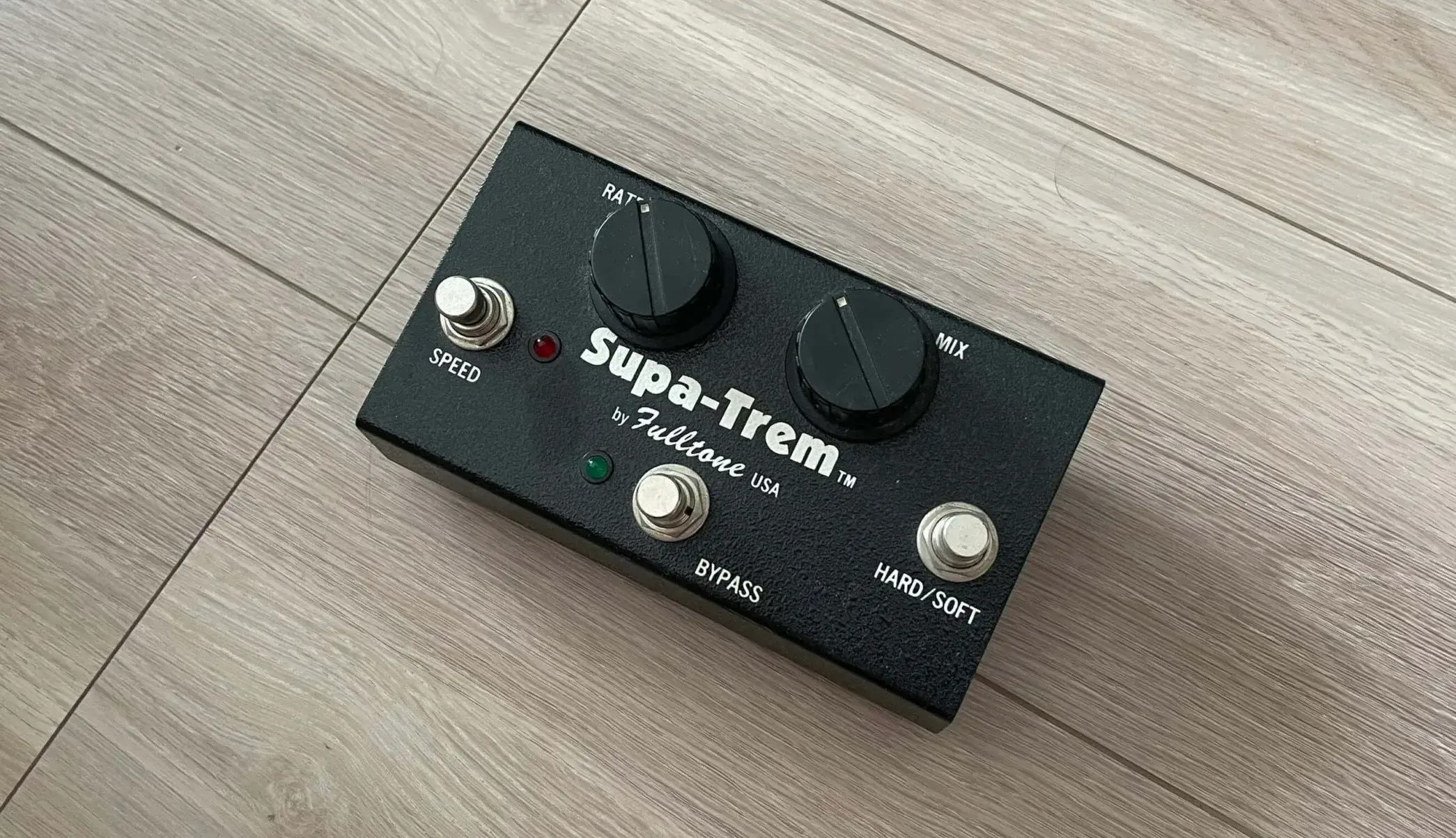 Fulltone Supa Trem｜スタンダードなトレモロペダルの高品質版