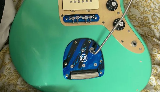 初めてMastery Bridgeを買ってJazzmasterに取り付けてみた感想