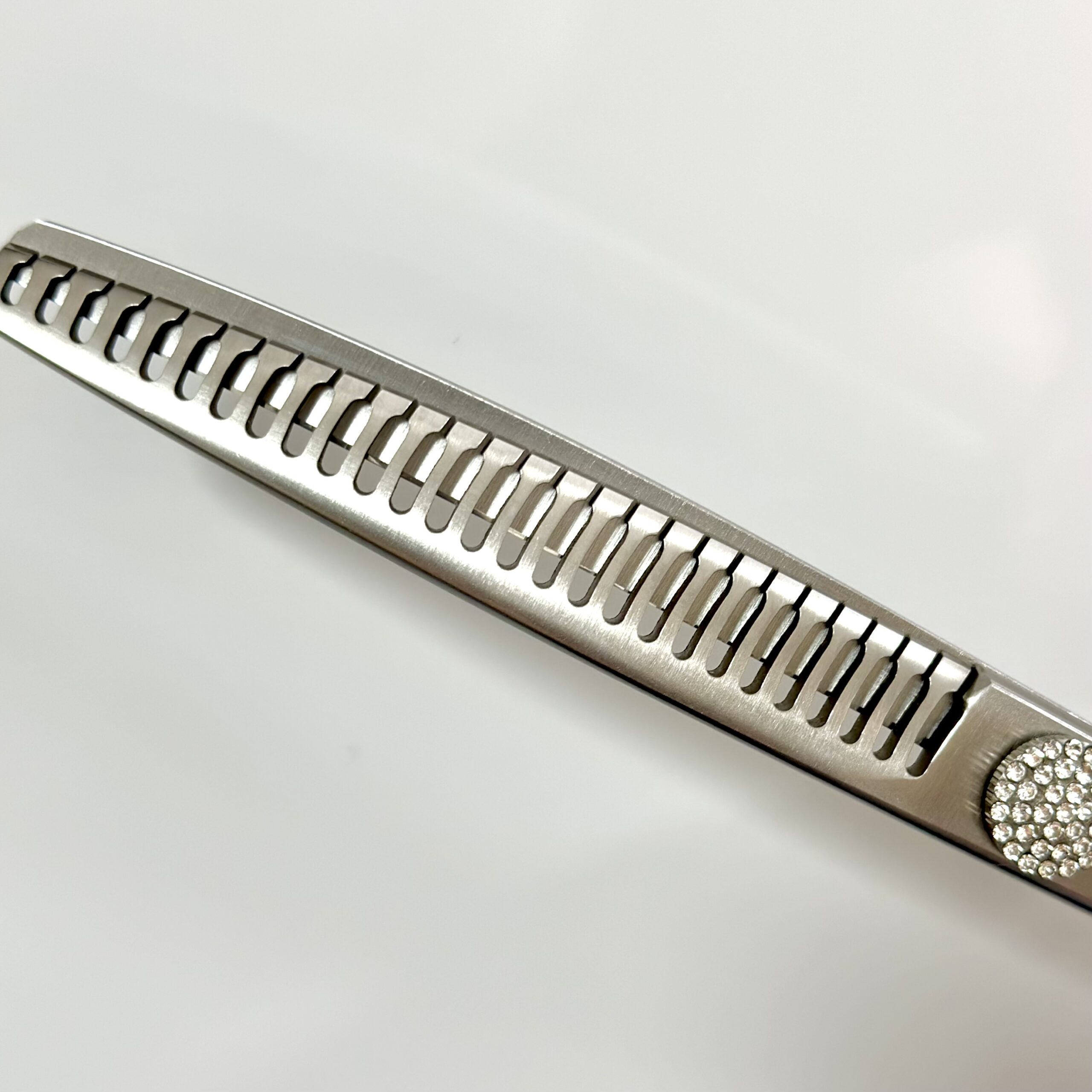 刃先までぶれにくい！カーブチャンカー 7.0inch | 333 Dog-Care