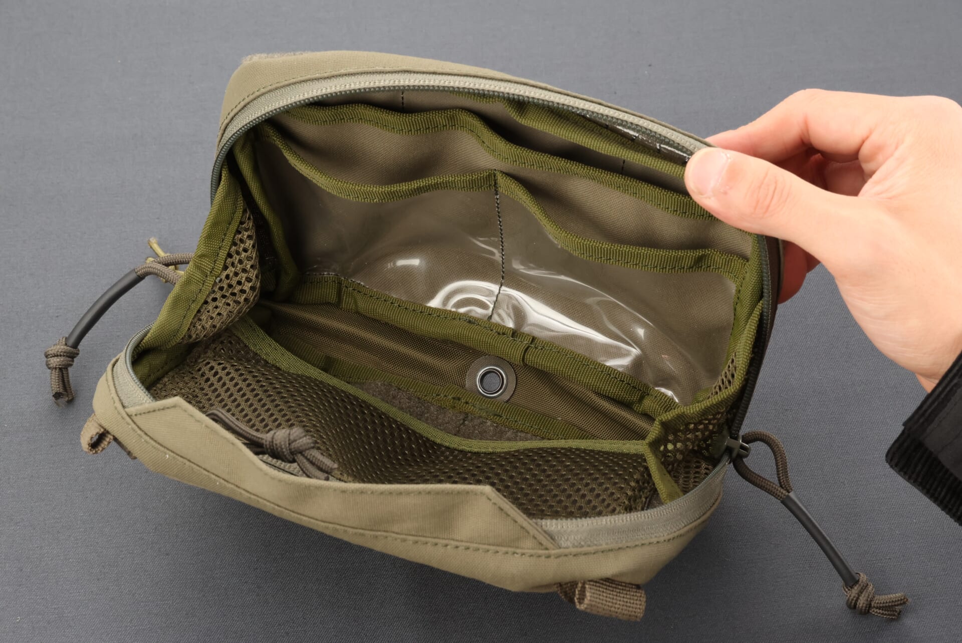 TORTOISE POUCH ブラック ショルダーバッグ 田村装備開発 【公式通販】