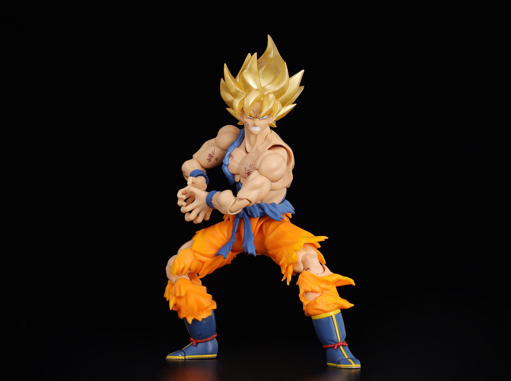 s.h.figuartsサイズ ドラゴンボール スーパーサイヤ人5 孫悟空 s.h.
