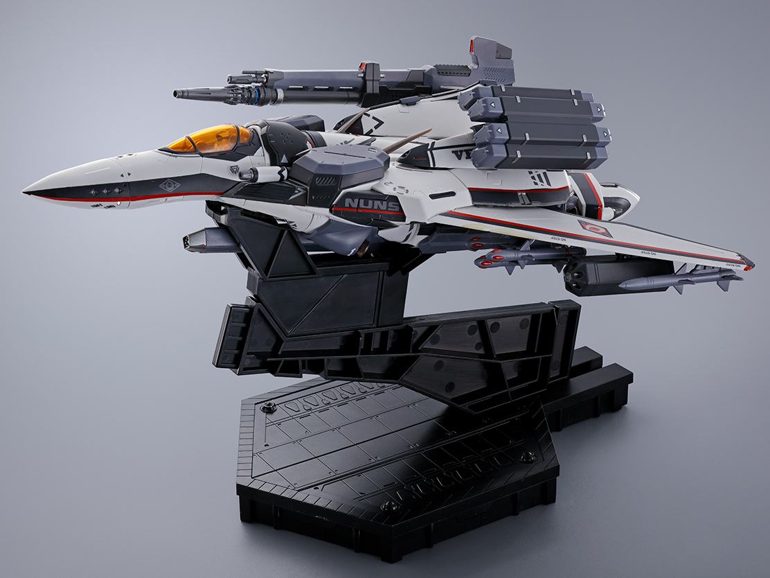 DX超合金 VF-171EX アーマードナイトメアプラスEX(早乙女アルト機