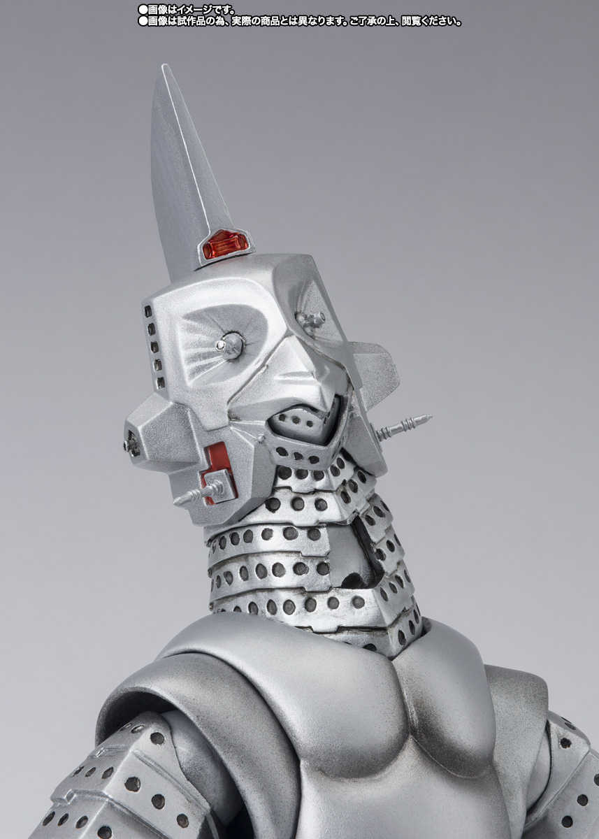 S.H.Figuarts 対怪獣特殊空挺機甲2号機 ウインダム│株式会社BANDAI