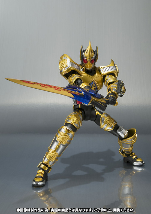 S.H.Figuarts 仮面ライダーブレイド キングフォーム | 魂ウェブ