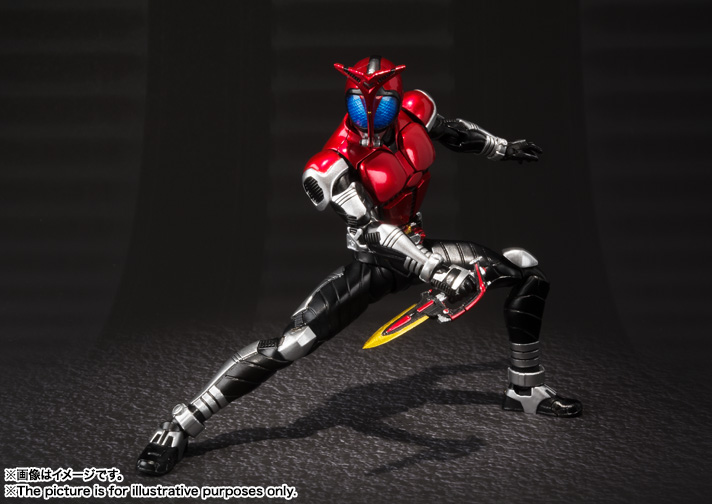 S.H.Figuarts（真骨彫製法） 仮面ライダーカブト ライダーフォーム