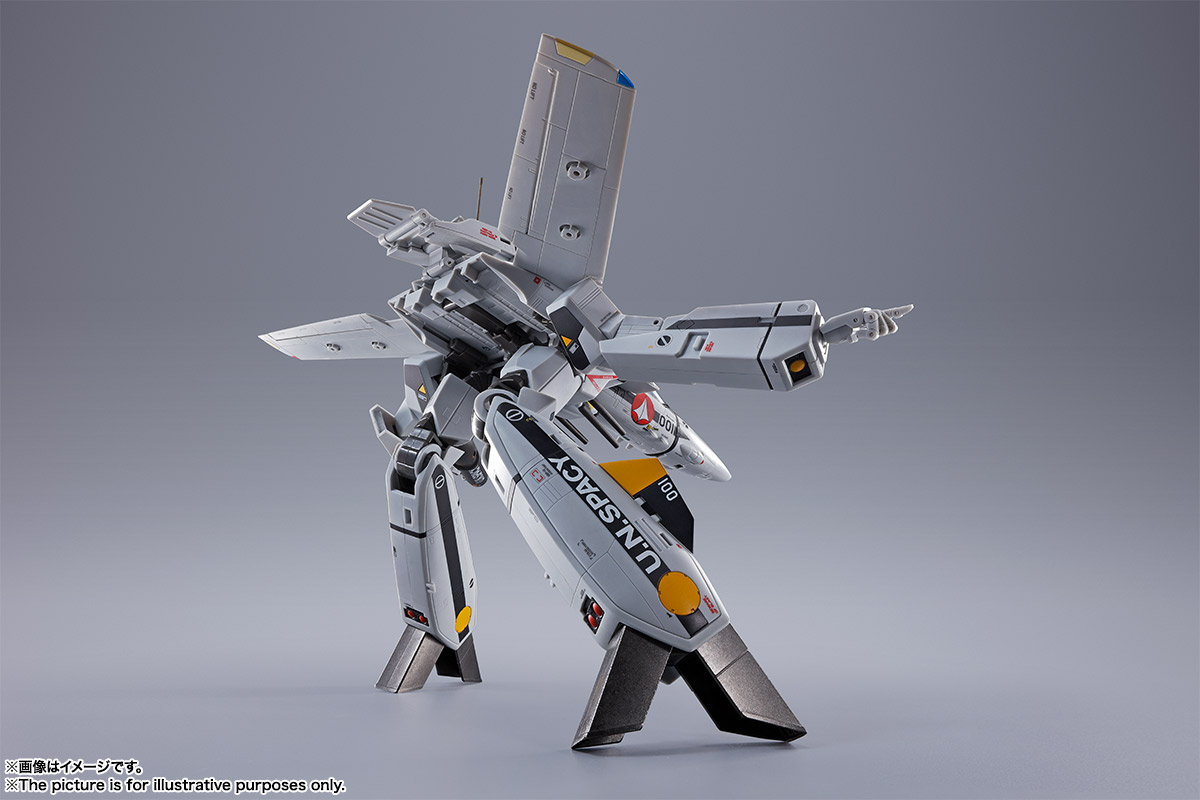 DX CHOGOKIN First Limited Edition VF-1S Valkyrie Roy Focker