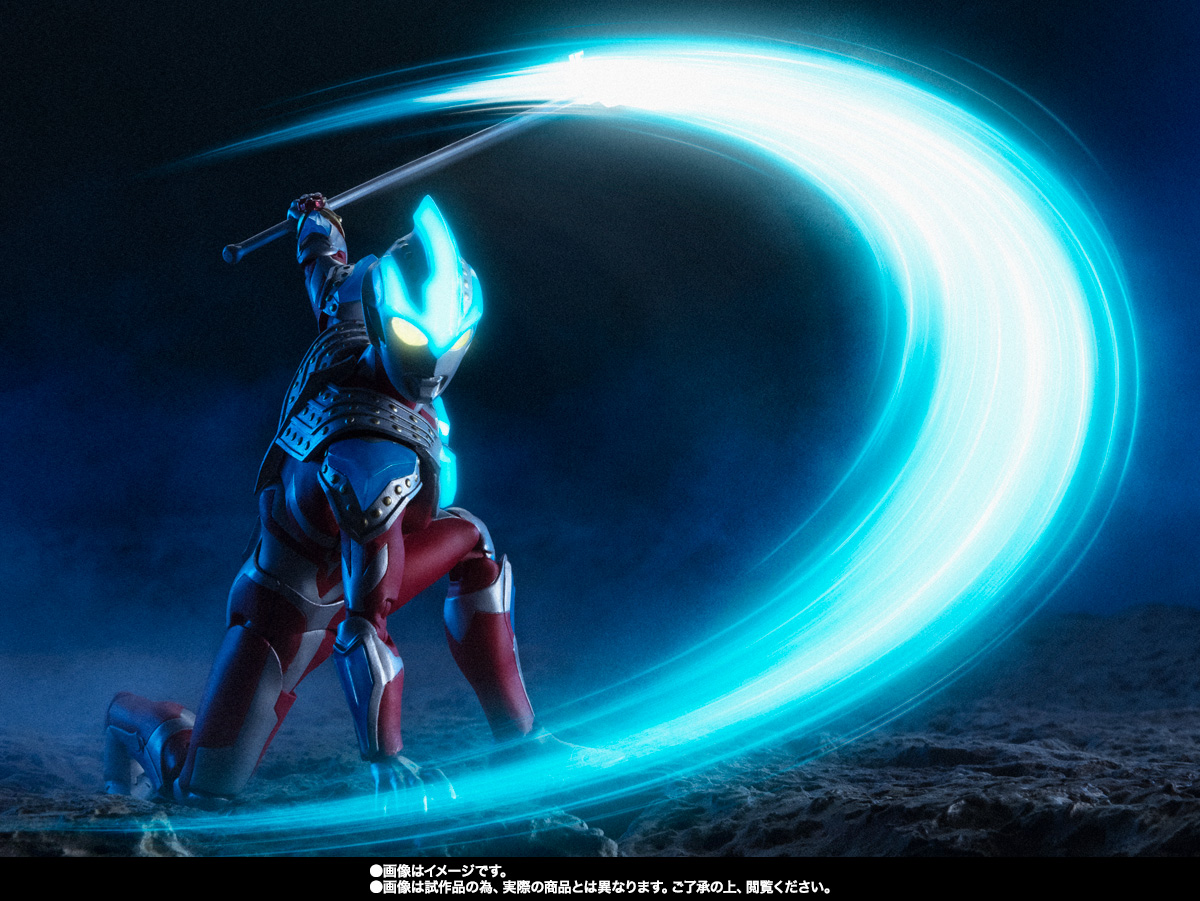 S.H.Figuarts ウルトラマンギンガストリウム│株式会社BANDAI SPIRITS