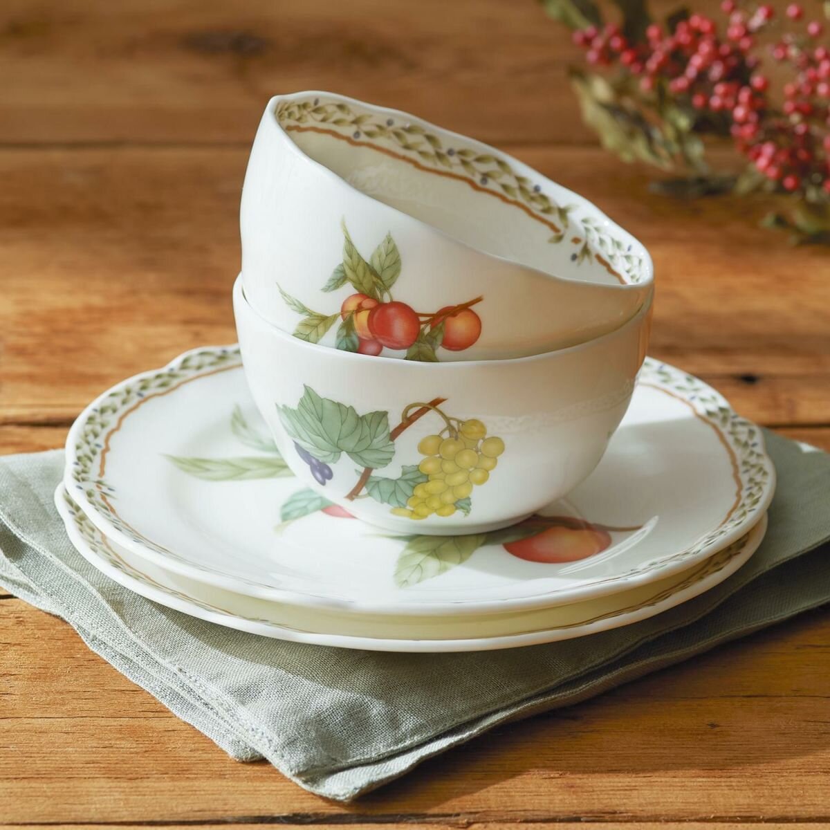 3. オールドノリタケ、M Nippon印 ボウル、ソーサー、スプーンのトリオ