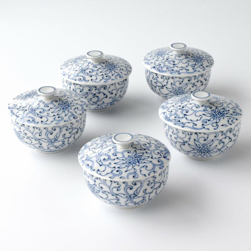 青華瓔珞文（せいかようらくもん） 青華瓔珞文 蓋付お茶呑茶碗（桐箱入