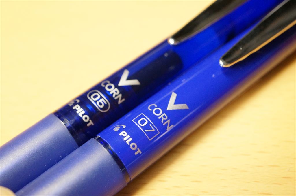 水性ボールペンの傑作のノック版：Vコーン ノック: tadachi-net 出張所