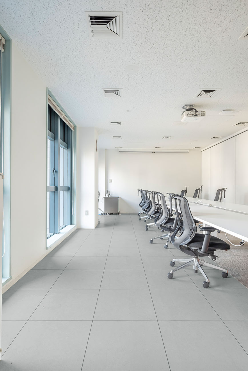 レイフラットタイルノーワックスL目地 石目500×500mm｜床材商品情報