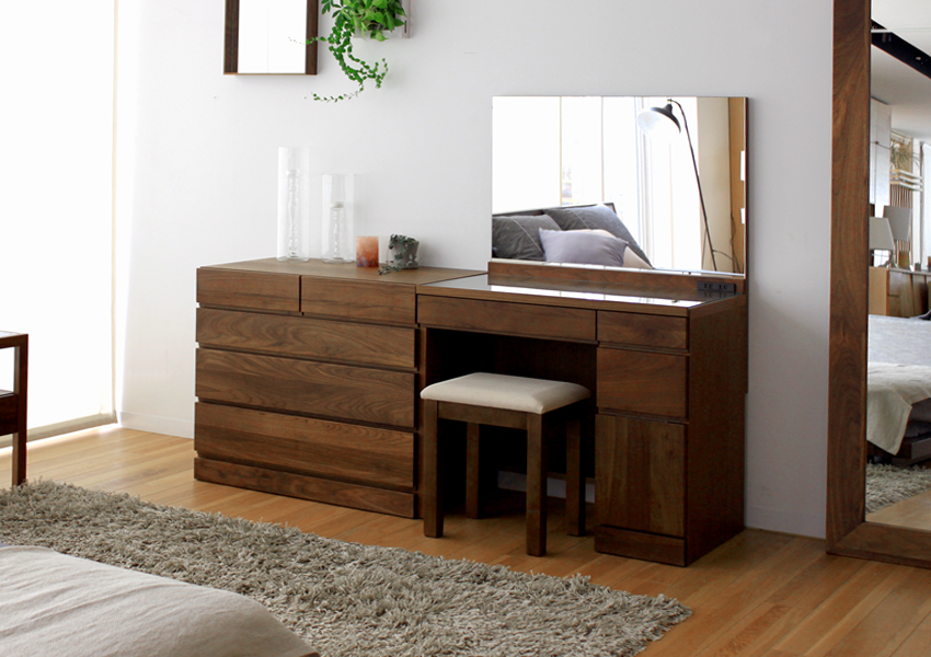 レッチェ 80サイドチェスト WALNUT(W80×D44.5×H68.5cm)税込￥115,000