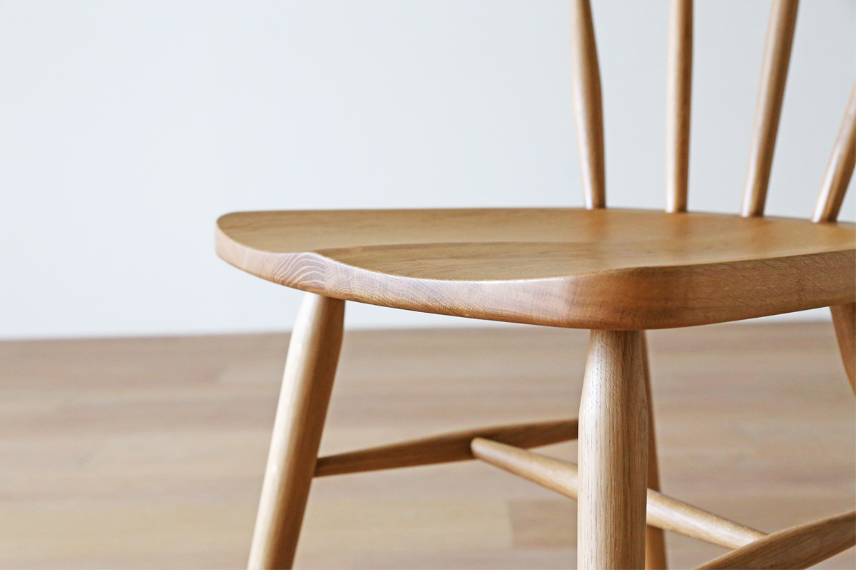 アンチェア OAK(W51xD50.5xH74.5cm)税込¥39,800 | 高野木工株式会社