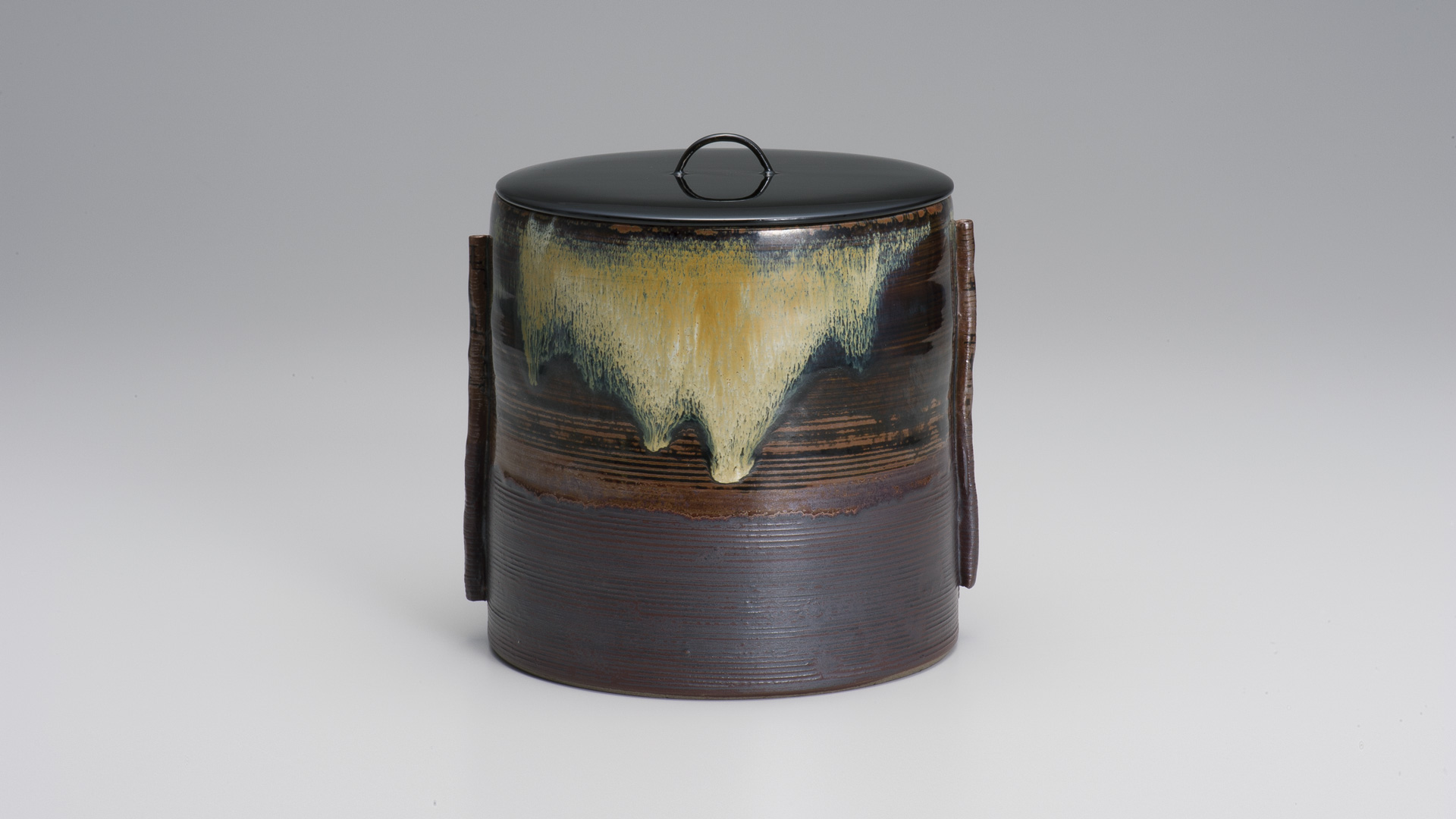 二代 鬼丸雪山｜作家 ｜ 高取焼鬼丸雪山窯元