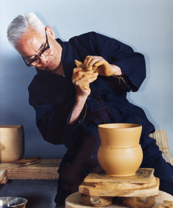 二代 鬼丸雪山｜作家 ｜ 高取焼鬼丸雪山窯元