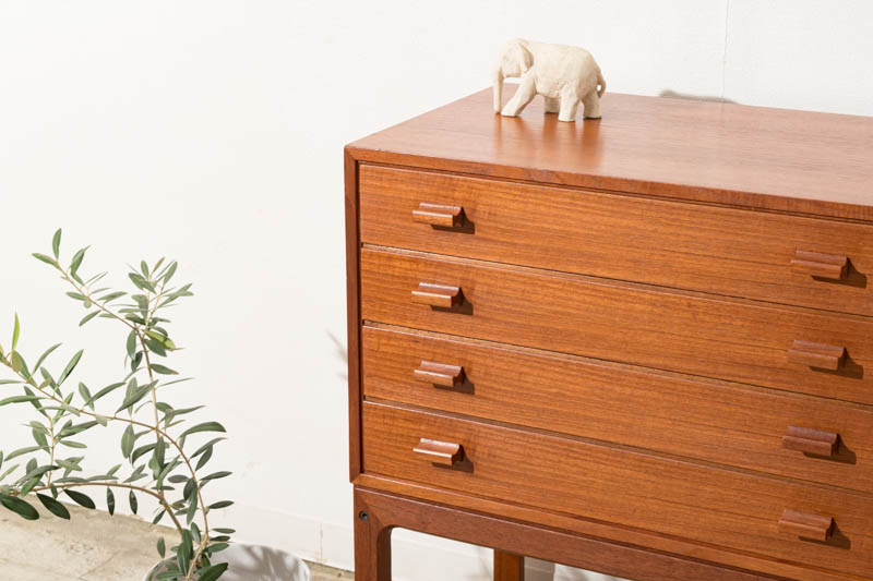 北欧家具 talo デンマーク製 ビンテージ 4段チェスト
