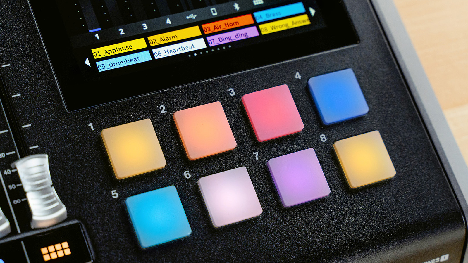 Mixcast 4 | ポッドキャストミキサー / レコーダー / USBオーディオ