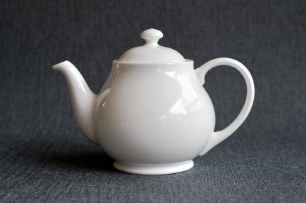 ノリタケ・ボーンチャイナ・ティーポット（小） - 紅茶通販ならティー