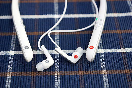 首かけ集音器『SMR-10』開梱レポート - ソニーの新商品レビューを随時