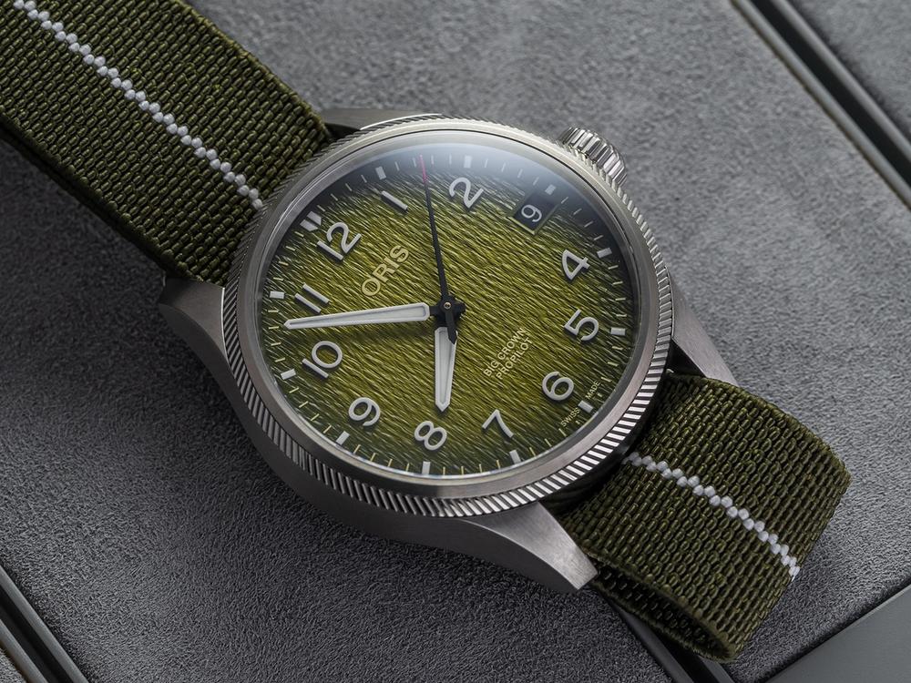 Okavango Air Rescue Limited Edition 41mm - Green on Textile Strap