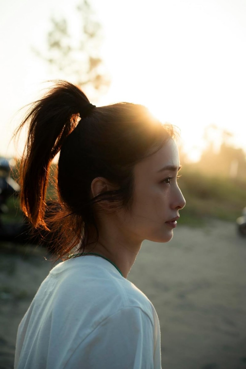 上戸彩写真集 Midday Reverie│宝島社の通販 宝島チャンネル