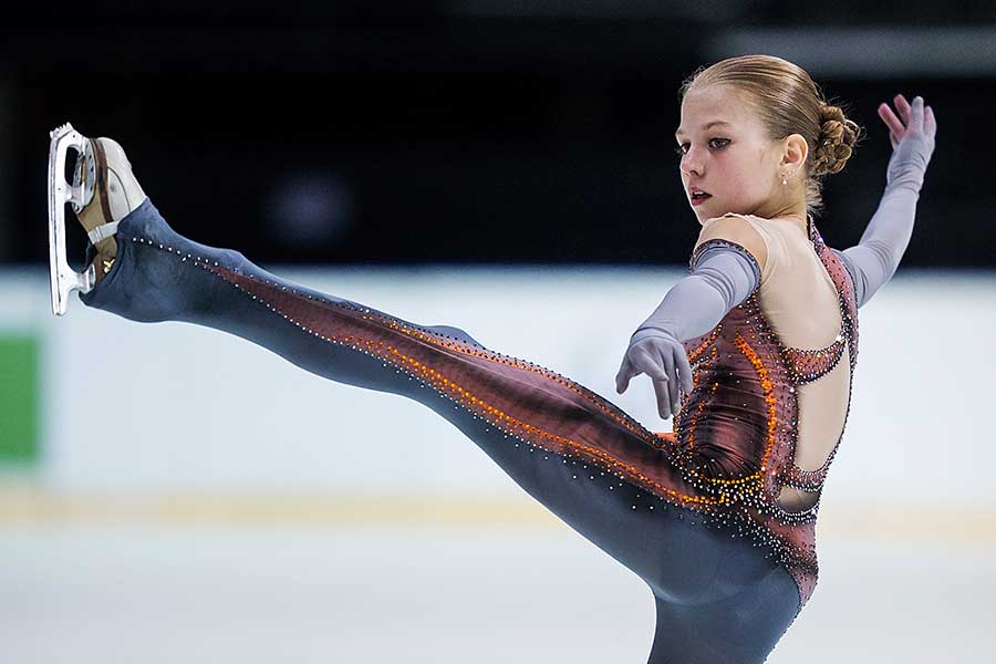 レア！アレクサンドラ・トゥルソワ 直筆サイン入りフォト/写真